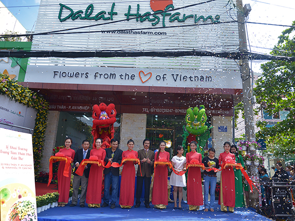 Press Release - Dalat Hasfarm opens new Distribution Center in Can Tho